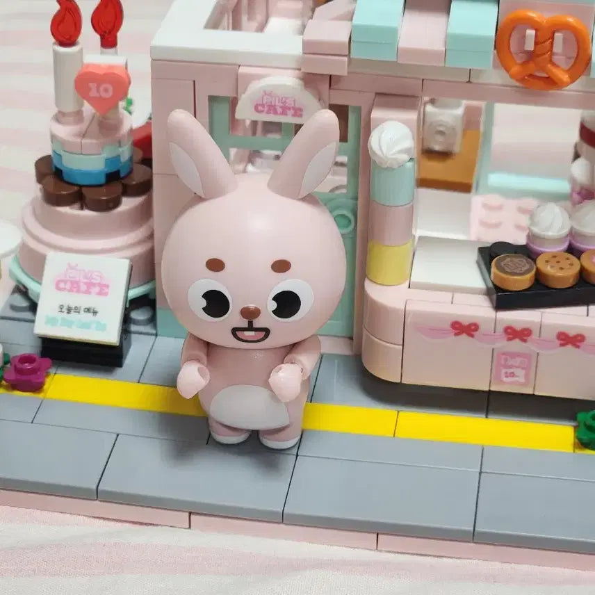 [BUNJANG] DAY6 Denimals Brick Set LEGO Phil / 데이식스 데니멀즈 브릭세트 레고 필