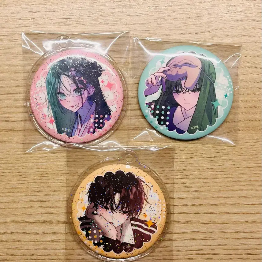[BUNJANG] Our Guild Idol (UGILA) Can Badge Set / 우리길드 아이돌(우길아) 캔뱃지 세트