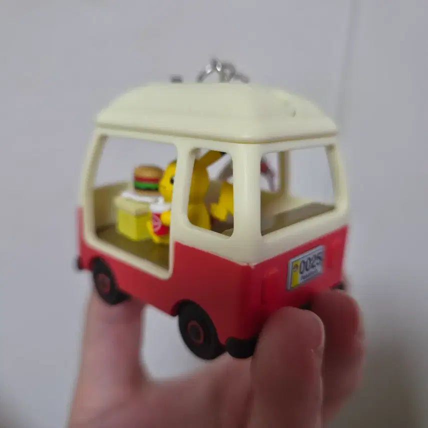 [BUNJANG] Lotte x Pokemon Pikachu Camping Car / 롯데리아 캠핑카 포켓몬 피카츄