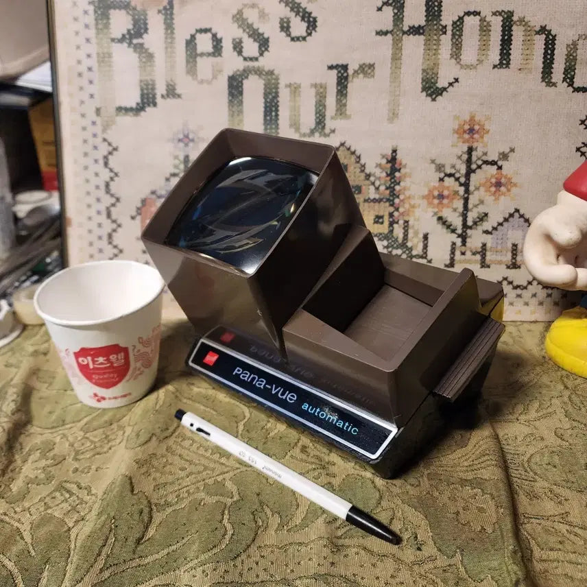 [BUNJANG] Pana-Vue USA Slide Projector (No Power Cord) / USA 슬라이드 기계 코드 없어서 작동상태 알수없어요 gaf PANA-VUE