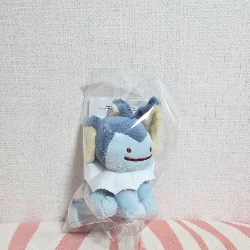 [BUNJANG] Pokemon Metamon Vaporeon Keychain / 변신 메타몽 샤미드 키링
