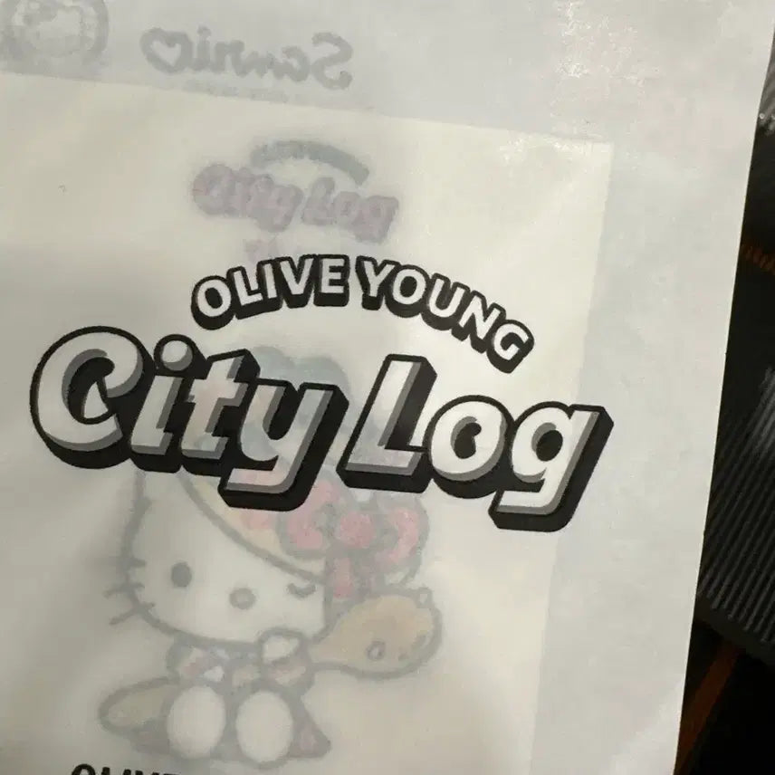 [BUNJANG] Olive Young Citylog Hello Kitty Big Ddeu Ddeu Seal Sticker Set / 올리브영 시티로그 헬로키티 빅띠부씰 스티커 전주