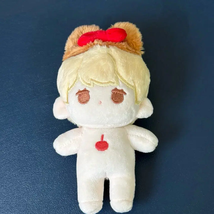 [BUNJANG] 8cm Unbranded Plush Doll / 무속성 8cm 푸림