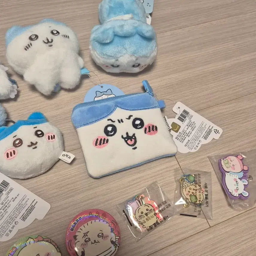 [BUNJANG] Hachiware, Chiikawa, Momonga Plush Set with Accessories / 하치와레 치이카와 모몽가 인형 일괄