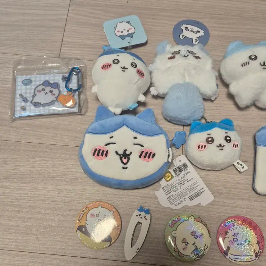 [BUNJANG] Hachiware, Chiikawa, Momonga Plush Set with Accessories / 하치와레 치이카와 모몽가 인형 일괄
