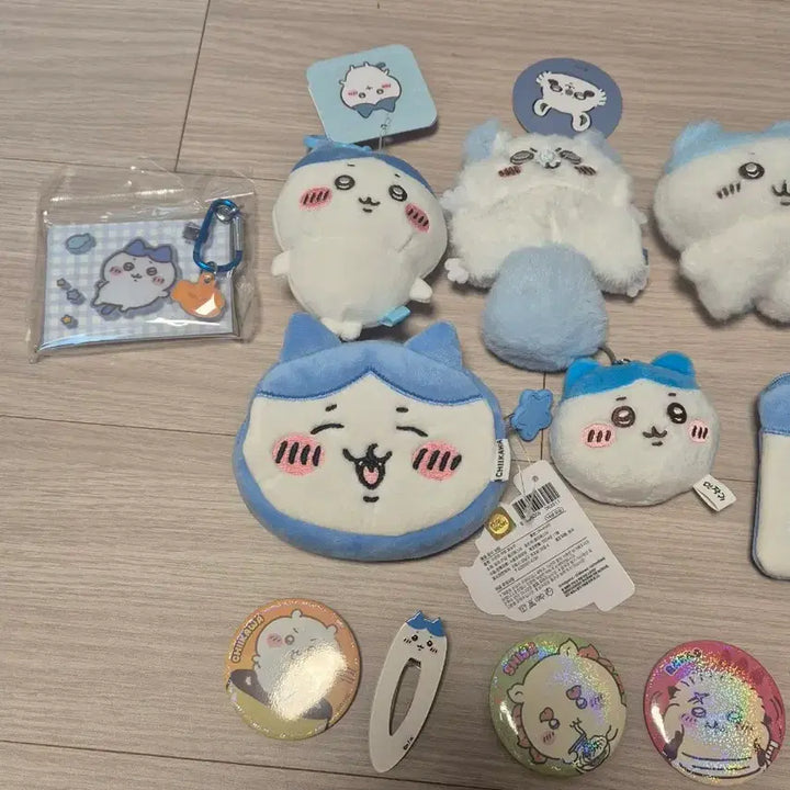 [BUNJANG] Hachiware, Chiikawa, Momonga Plush Set with Accessories / 하치와레 치이카와 모몽가 인형 일괄