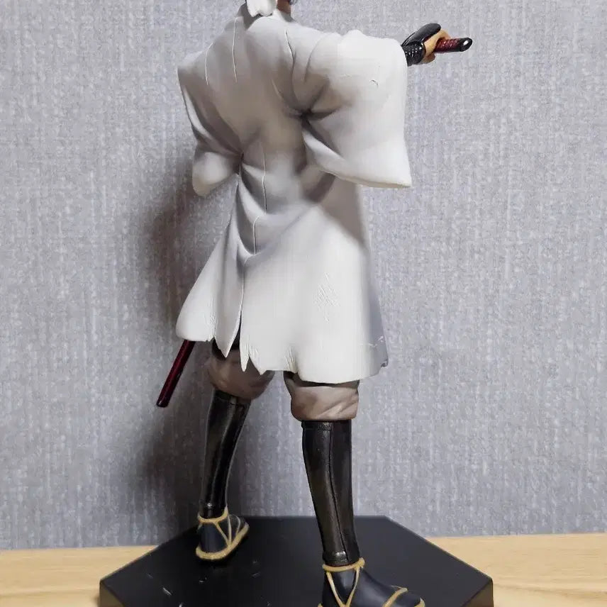 [BUNJANG] Gintoki White Demon Figure / 은혼 백야차 긴토키 피규어
