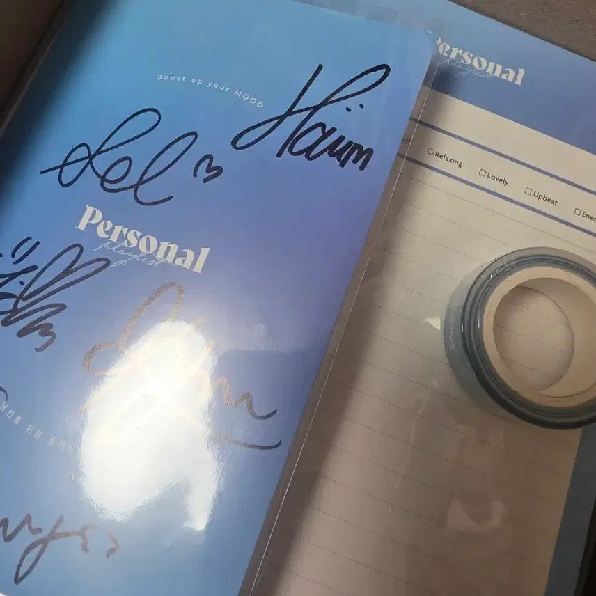 [BUNJANG] Kiki Signed Playlist Event Poster with Tape and Notebook / 키키 싸인 플레이리스트 이벤트