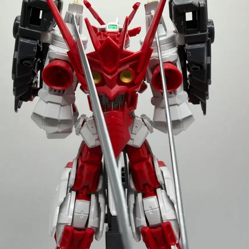 [BUNJANG] HG Full Armor Astray Custom Painted Model Kit / 가조립) HG 전국 아스트레이 도색작을 판매합니다.