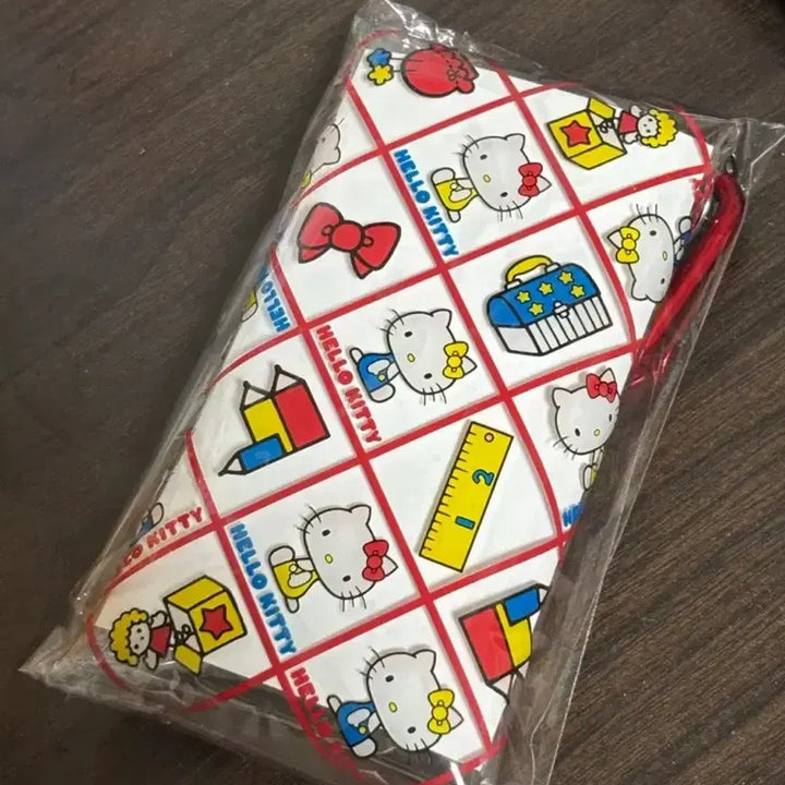 [BUNJANG] Hello Kitty PVC Transparent Card Holder / 키티 PVC 투명 카드 지갑 새상품 헬로키티