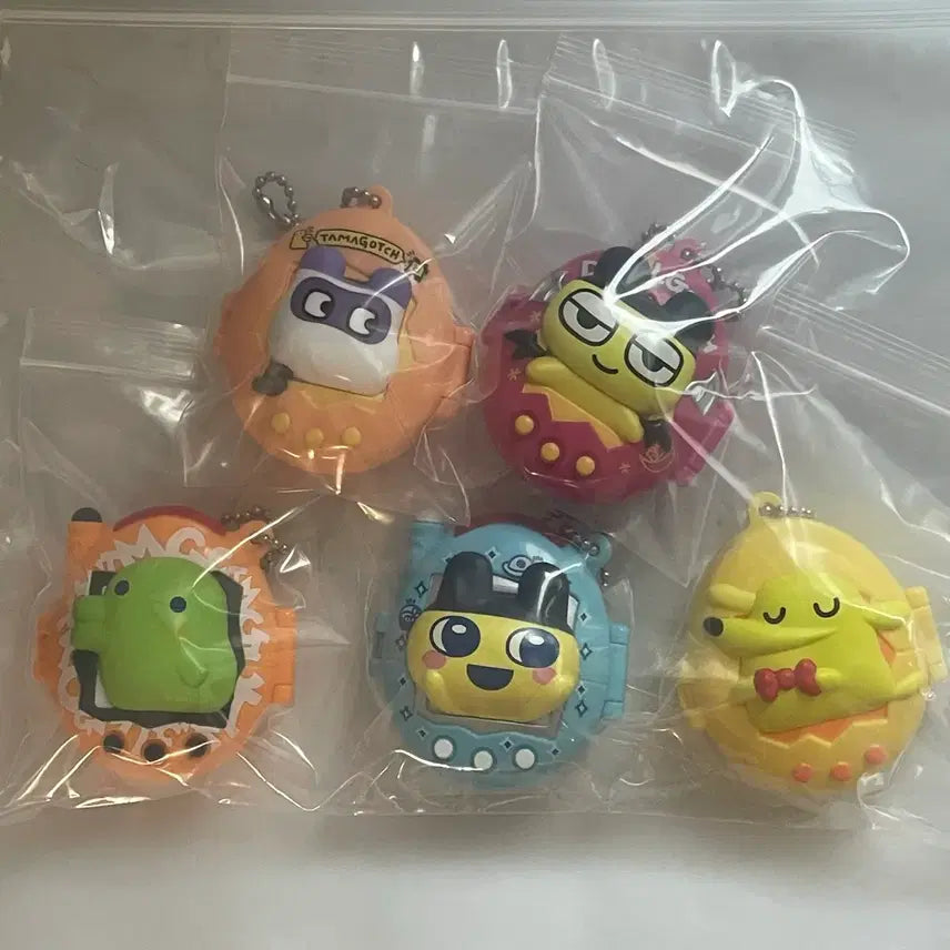 [BUNJANG] Tamagotchi Swing Keychain Case Bundle Set / (5개일괄) 다마고치 스윙 키홀더 케이스 캡슐토이 가챠