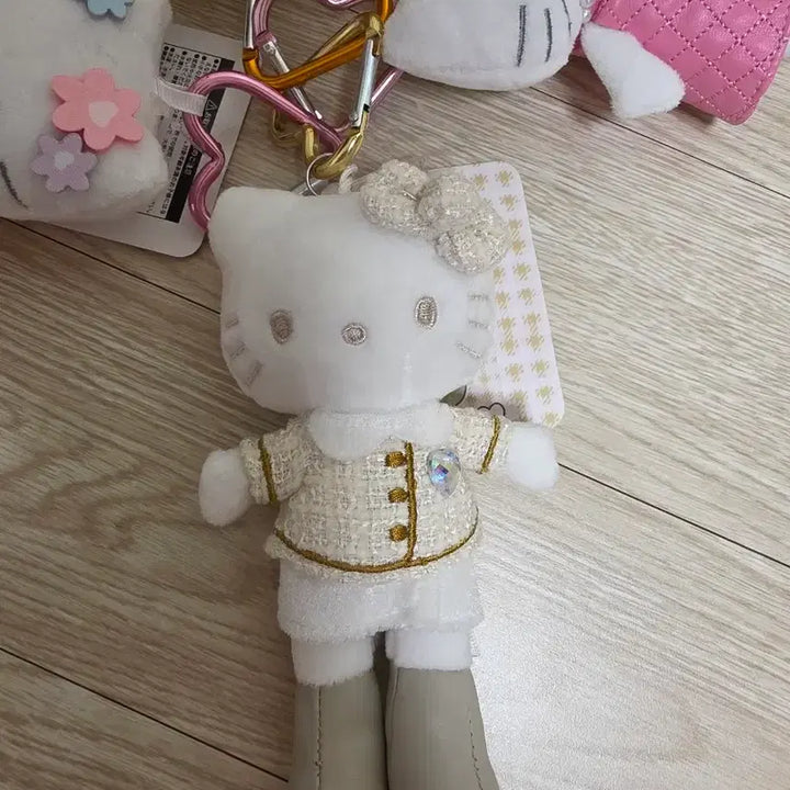 [BUNJANG] Hello Kitty Long Legs Doll Keyring Set (4 Types) / 헬로키티 롱다리 인형 키링 4종 세트