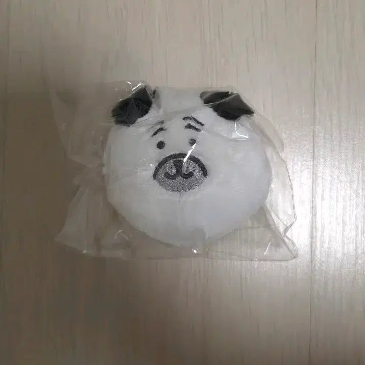 [BUNJANG] Nongdamgom Kuji E Prize Pug Keychain Badge / 농담곰 쿠지 E상 퍼그 키링 뱃지
