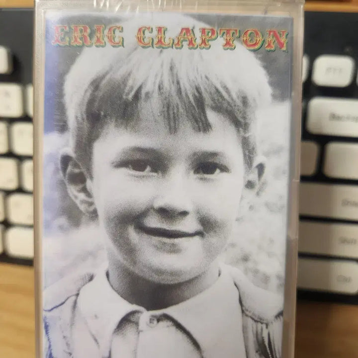 [BUNJANG] Eric Clapton Reptile Sealed Cassette Tape / 에릭클랩튼 렙타일 미개봉 카세트테이프