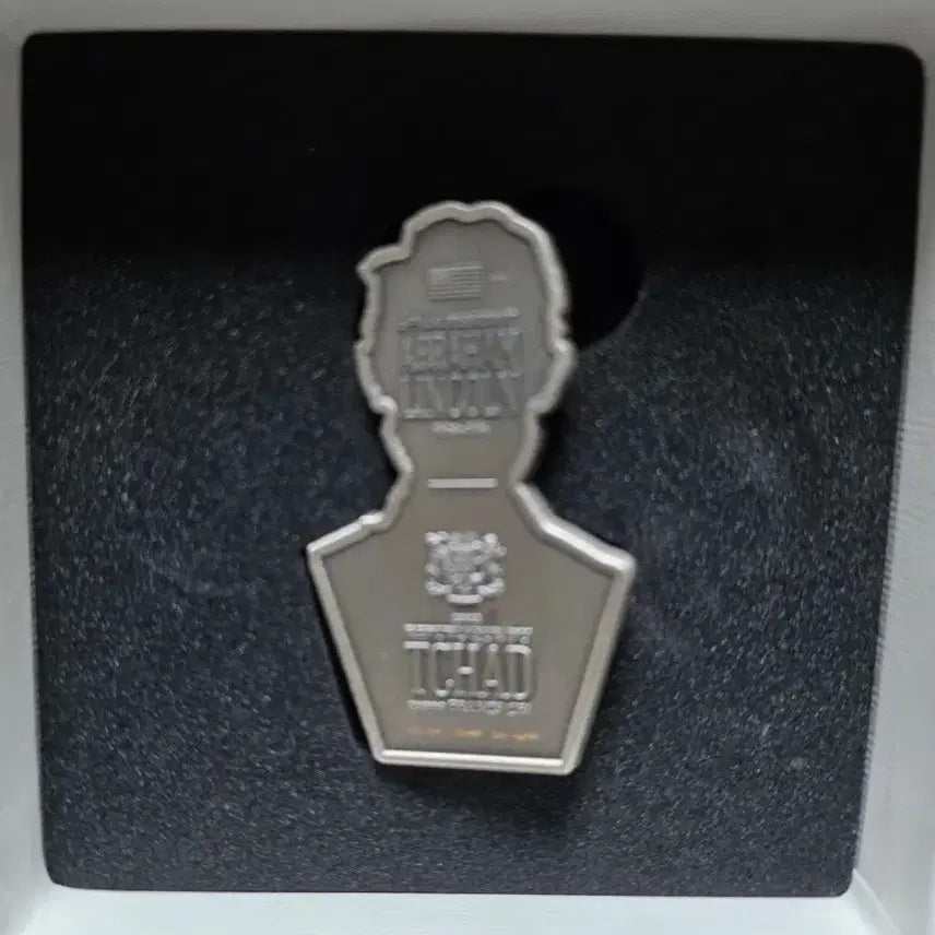 [BUNJANG] Chad Lincoln 3D Bust 2oz Silver Coin / 2022 차드 링컨 3D 흉상 2온스 은화