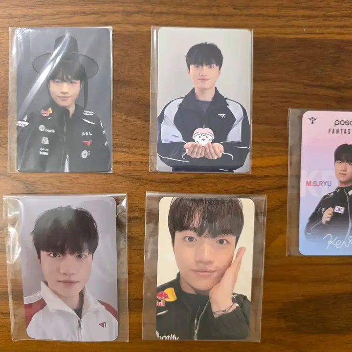 [BUNJANG] T1 Keria Bundle Set 5 Photocards / T1 티원 케리아 포토카드 5종 일괄 판매 / Keria