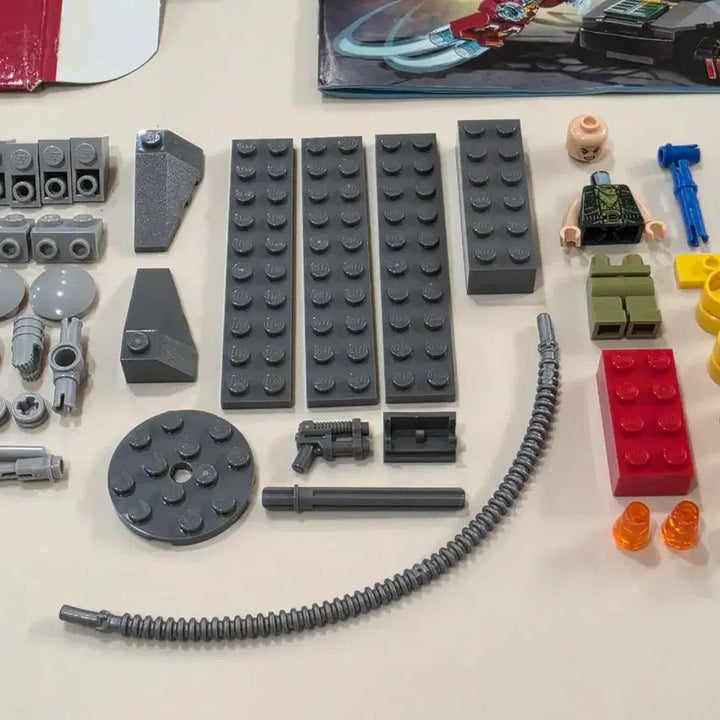 [BUNJANG] LEGO 76008 Marvel Iron Man Set (Minifigure Excluded) / 레고 76008 마블 아이언맨 피겨 제외