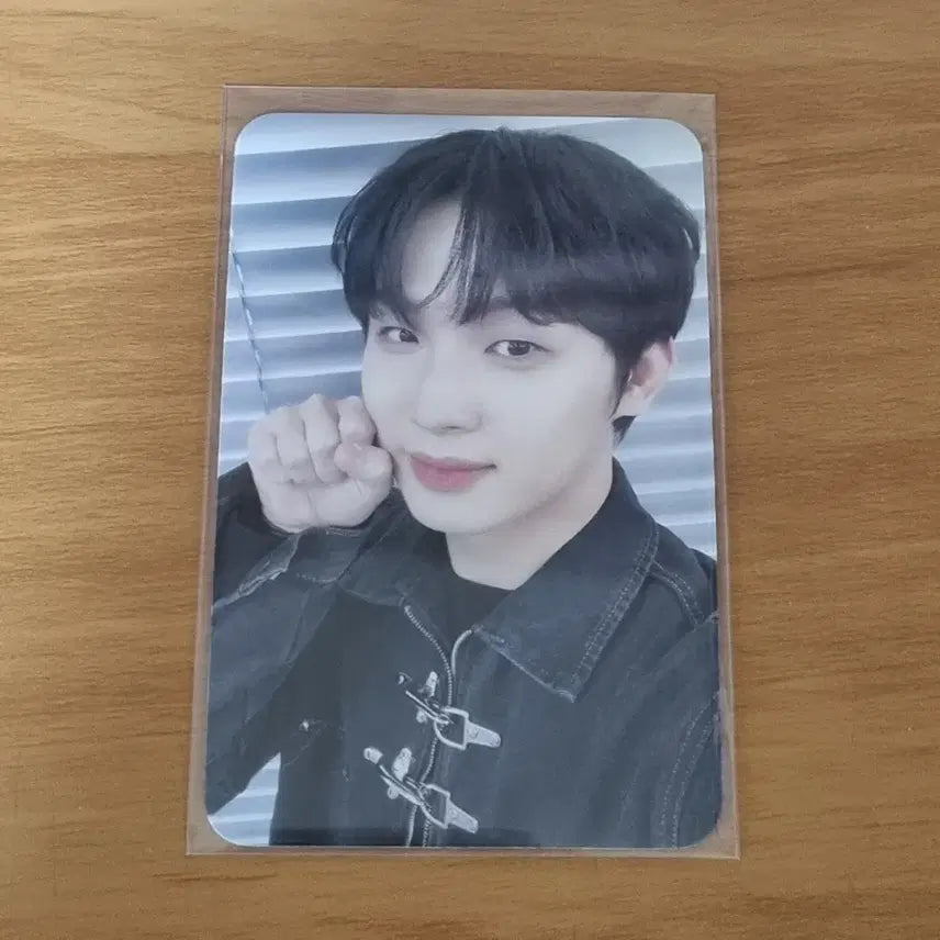 [BUNJANG] BTOB Hyunsik DIMA MU POB Photocard / 임현식 비투데이 디마뮤 미공포 포카
