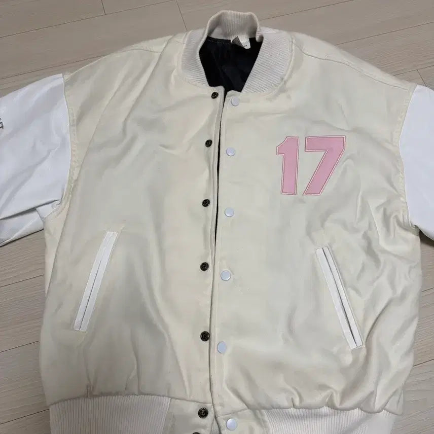 [BUNJANG] SEVENTEEN Baseball Jacket / 세븐틴 야구잠바 / 세븐틴 역조공 / 세븐틴 공방