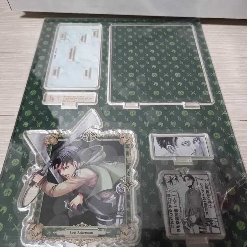 [BUNJANG] Levi Diorama Acrylic Stand (Sealed) / [미개봉] 리바이 디오라마 아크릴