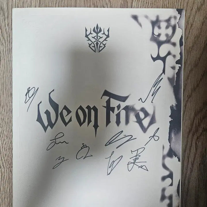 [BUNJANG] &amp;TEAM Signed Album / 앤팀 친필싸인 비매 앨범