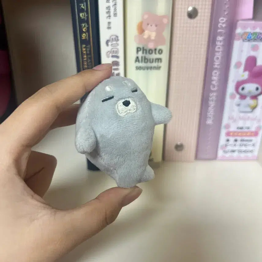 [BUNJANG] Gray Seal Gacha Plush Toy / 가챠) 회색 물개 인형