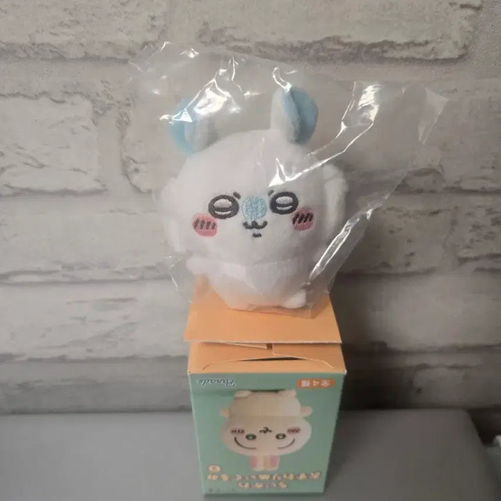 [BUNJANG] Chiikawa Sitting Plush (Momonga) / 먼작귀 치이카와 앉은누이(모몽가)