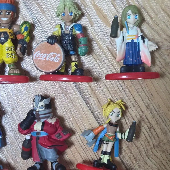 [BUNJANG] Final Fantasy X Coca-Cola 7-Figure Bundle Set / 파이널판타지X 코카콜라 피규어 7종 일괄