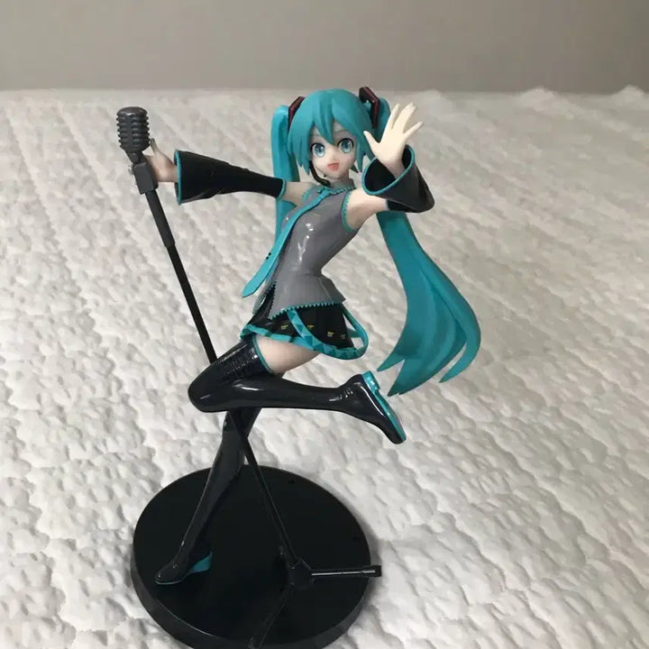 [BUNJANG] Project DIVA 15th Anniversary Miku Figure / 프로젝트 디바 15주년 미쿠 피규어