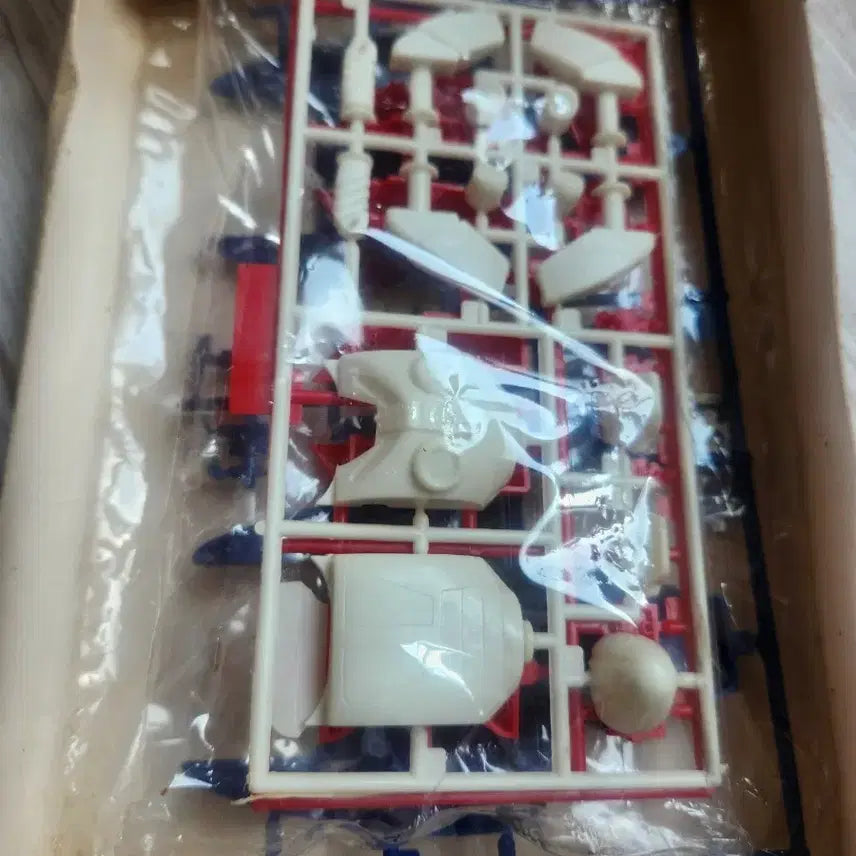 [BUNJANG] Jinyang Science Star Ace 1/144 Scale Plastic Model Kit / 진양과학 스타에이스 프라모델