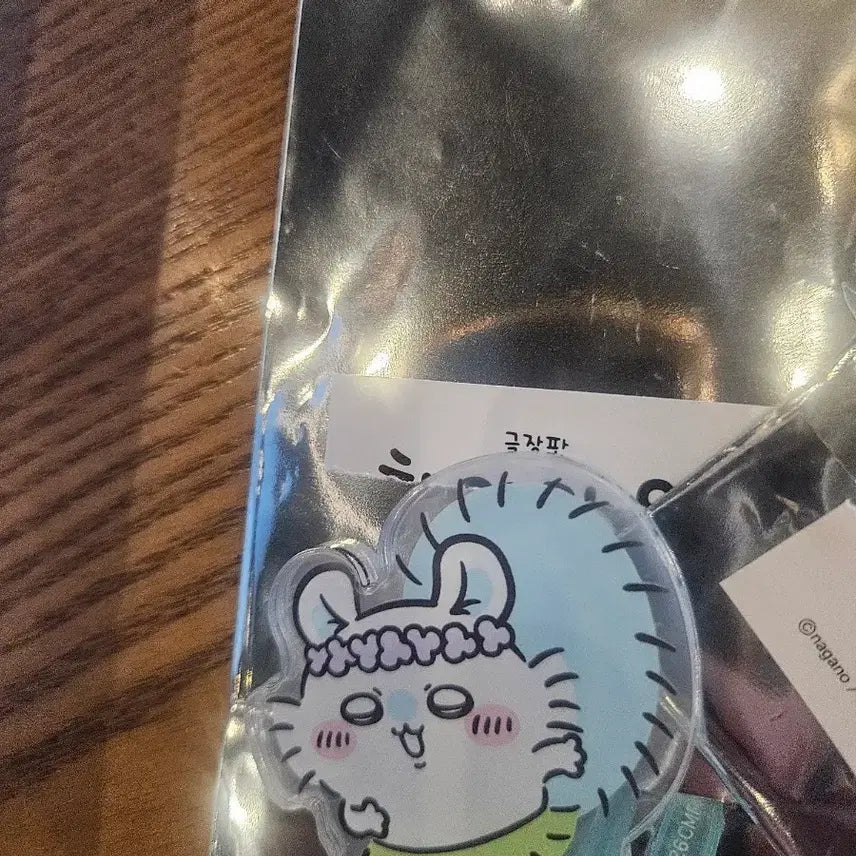 [BUNJANG] Chiikawa Theater Version Acrylic Standee / 치이카와 아크릴 스탠드극장판