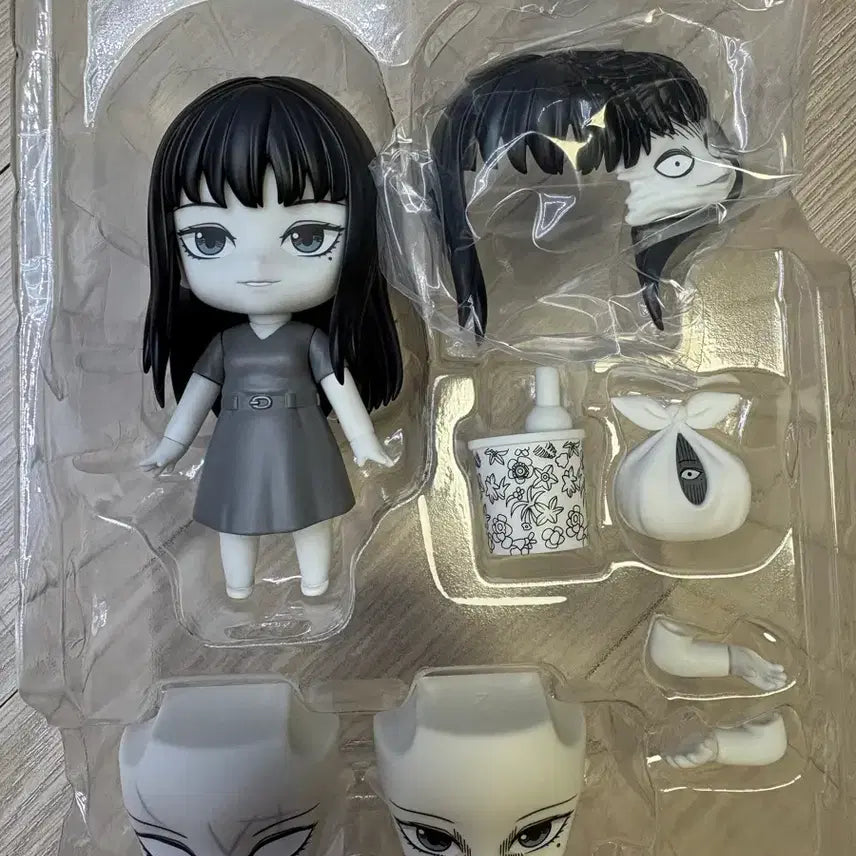[BUNJANG] Junji Ito Tomie Nendoroid (Unsealed) / 넨도로이드 이토준지 토미에 개봉품