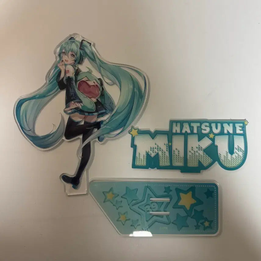 [BUNJANG] Hatsune Miku Acrylic Stand / 하츠네 미쿠 아크릴스탠드 판매