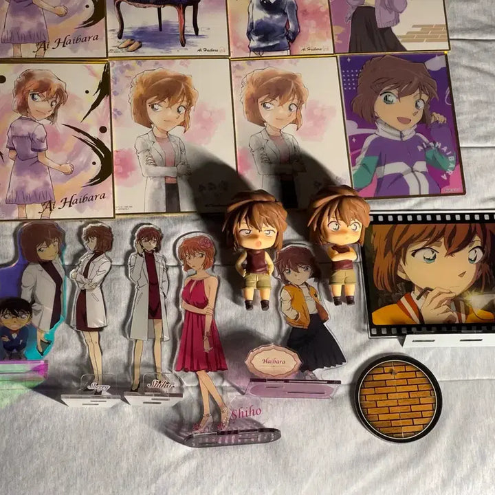 [BUNJANG] Detective Conan Ai Haibara Red Rose Figure / 하이바라 아이 홍장미 아크릴 넨도로이드 색지 책  / 명탐정 코난