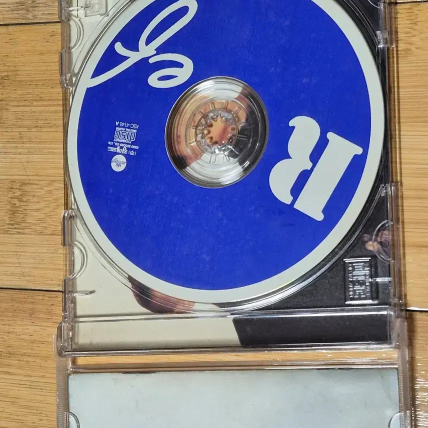 [BUNJANG] REF 1st Album RAVE EFFECT!! CD / REF 1집 RAVE EFFECT!! CD