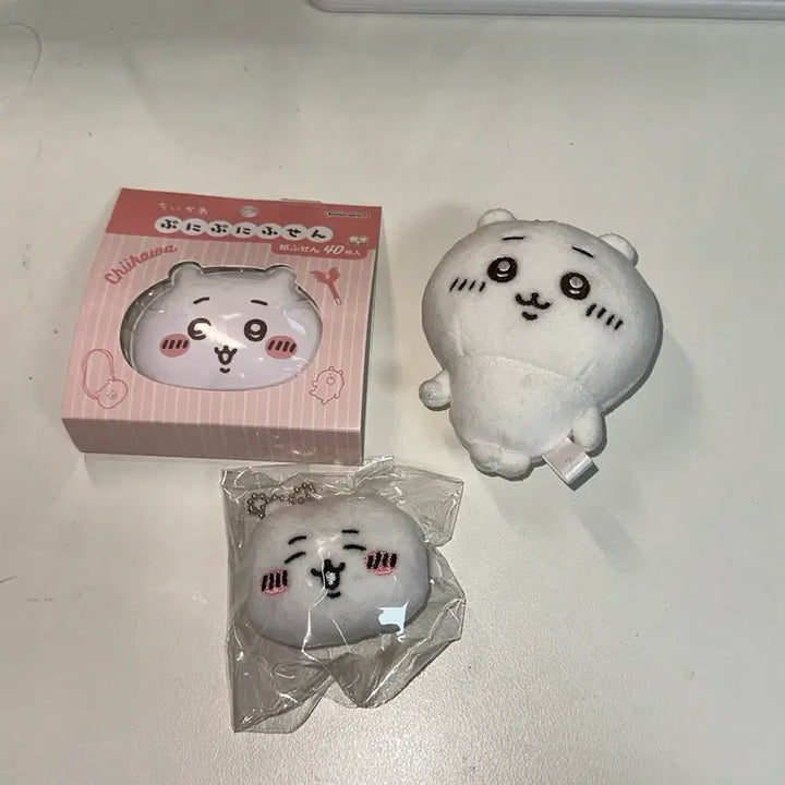 [BUNJANG] Chiikawa Goods Bundle Set (Memo Pad, Face Keyring, Mascot) / 일괄) 치이카와 굿즈 3종 메모지, 페이스 키링, 마스코트
