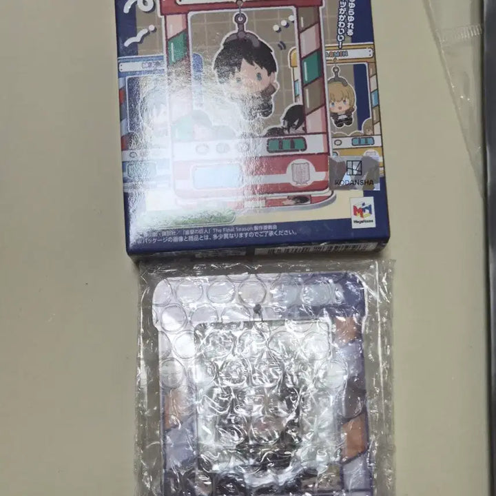 [BUNJANG] Attack on Titan Random Acrylic Standee - Hanji Zoe / [미개봉] 진격의거인 랜덤 아크릴 > 한지 꺄르르르 아크릴 스탠드