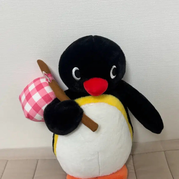 [BUNJANG] Boddari Pingu Medium Plush Doll / 보따리 핑구 인형 중형 사이즈