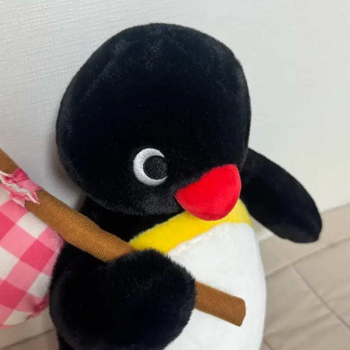 [BUNJANG] Boddari Pingu Medium Plush Doll / 보따리 핑구 인형 중형 사이즈