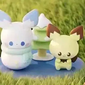 [BUNJANG] Winter Snowman Pichu Figure / 겨울 눈사람 피츄 피규어입니다