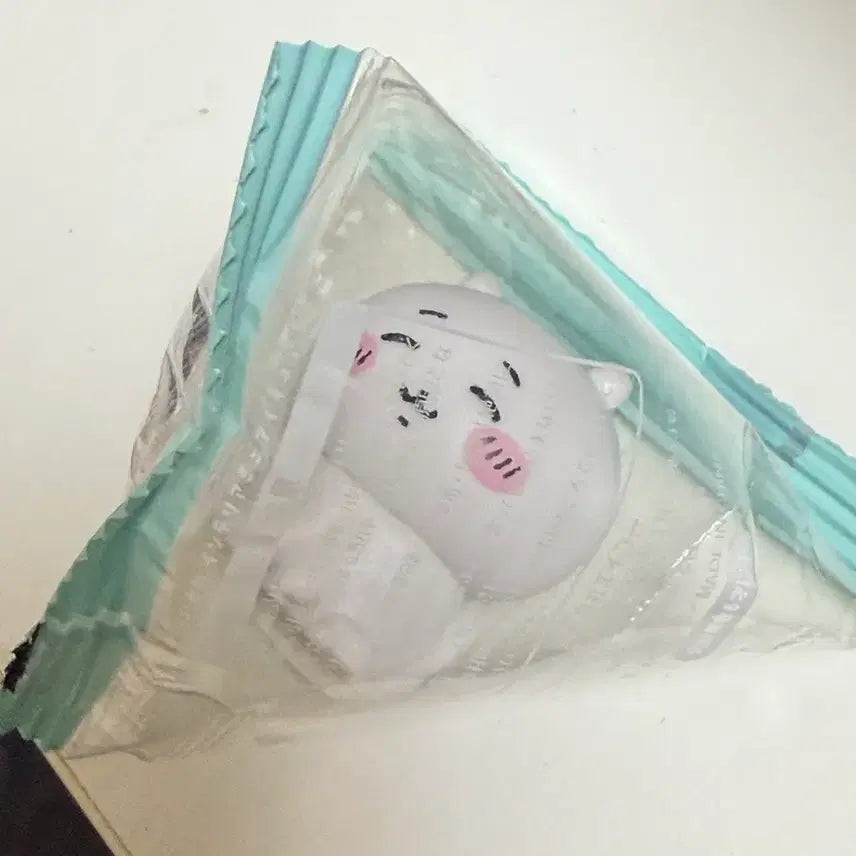 [BUNJANG] Chiikawa Figure (Sealed) / 치이카와 피규어(미개봉