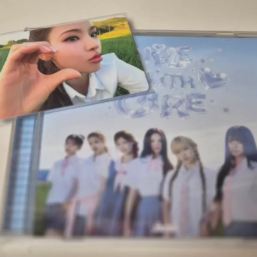 [BUNJANG] IZNA Handle With Care General Ver. MY Card / izna 이즈나 HANDLE WITH CARE 일반ver 마이
