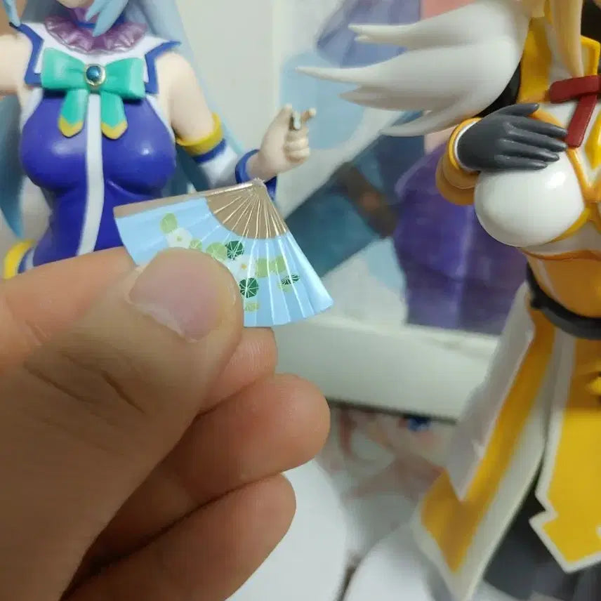 [BUNJANG] KonoSuba 4 Figure Set + Framed Puzzle Bundle / 이 멋진 세계에 축복을! 피규어 4종 세트+액자퍼즐 일괄