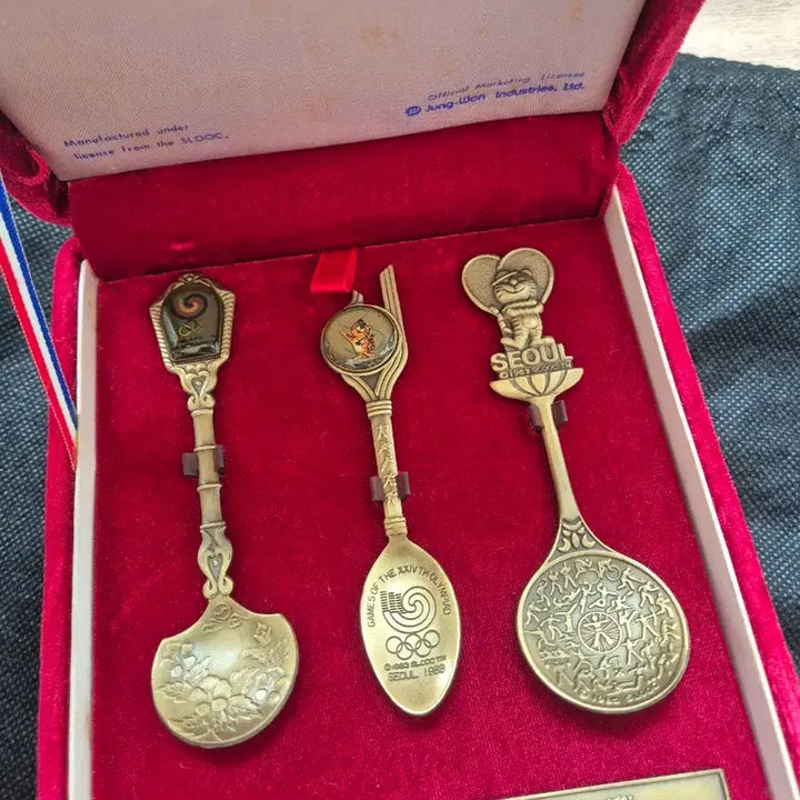 [BUNJANG] 1988 Seoul Olympics Commemorative Spoon Set / 88서울 올림픽 기념스픈 세트