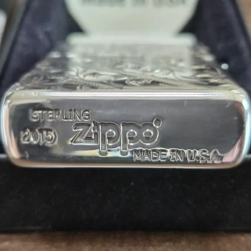 [BUNJANG] Sterling Silver Hand Engraved Zippo Lighter 2015 / 순은 지포 핸드 인그레이빙 (스털링 실버)