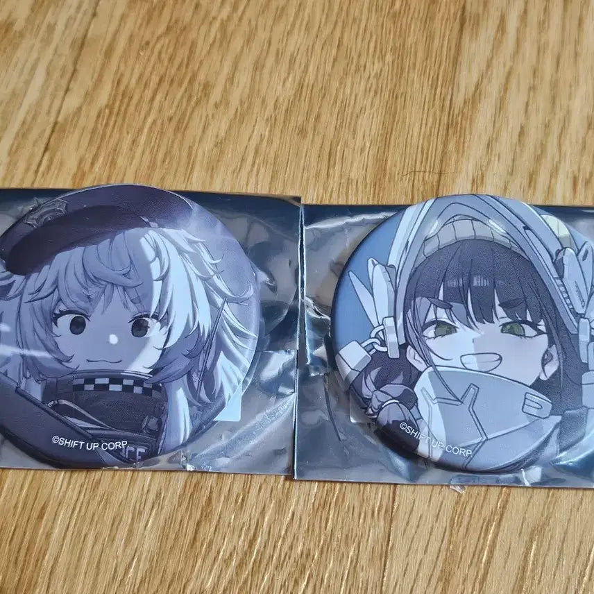 [BUNJANG] Nikke Burst Collection Can Badge (Set of 2) / 니케(NIKKE) 버스트 콜렉션 캔뱃지 2종