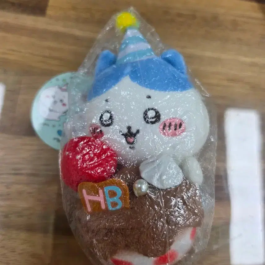 [BUNJANG] Chiikawa Hachiwara Birthday Plush / 벌스데이하치와레