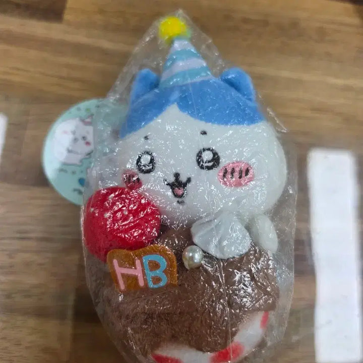 [BUNJANG] Chiikawa Hachiwara Birthday Plush / 벌스데이하치와레