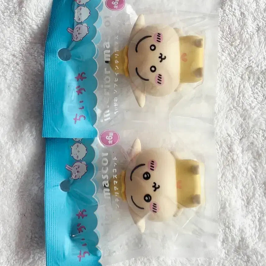 [BUNJANG] Chiikawa Usagi Interior Mascot Set (2 Types) / 치이카와 인테리어 마스코트 우사기 2종 세트