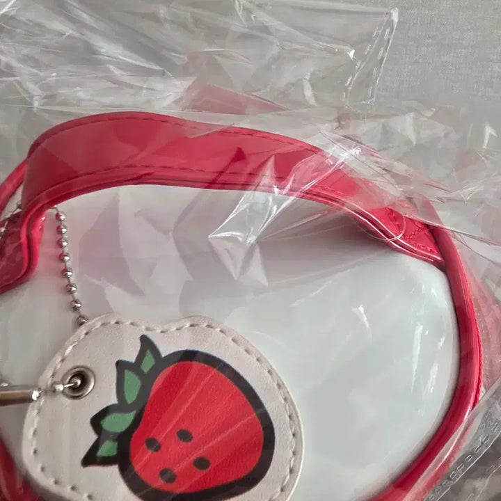 [BUNJANG] Aveil Ichigoman Strawberry Kitty Round Pouch / 아베일 이치고맨 딸기 키티 원형 파우치